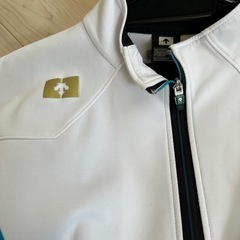 お値下げ〜🎵DESCENTE 半袖、長袖上下セットの画像