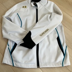 お値下げ〜🎵DESCENTE 半袖、長袖上下セットの画像