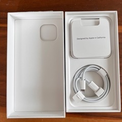 Apple iPhone13の画像