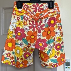 花柄ショートパンツ Lサイズ　シーイン　SHEINの画像