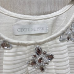 CECIL McBEEトップスの画像