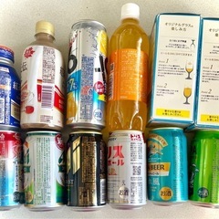 【袋満杯！！暑い日々　喉の渇き　冷やして】お酒とソフトドリンク１０本＋グラス２本の画像