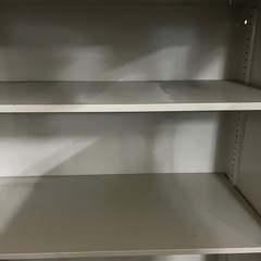 プラス製　スチールキャビネット　上下3 鍵付　おまけ付きの画像