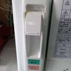 HITACHI 衣類乾燥機 5.5kg DE-N55FX   2014年製の画像
