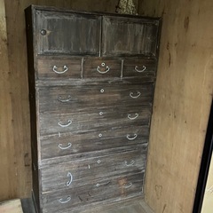 タンスの画像