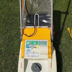 電動芝刈機　リョービの画像