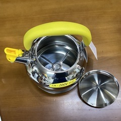 万代店 クックベッセル　 ケトル　2.4L イエロー　やかんの画像