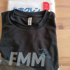 マラソン大会参加賞Tシャツとタオルの画像