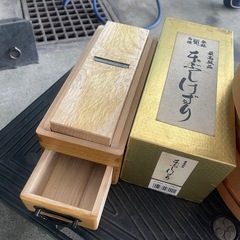 米櫃　おひつ　大小　鰹節削りの画像