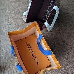 ヴィトン.グッチ空箱、紙袋の画像