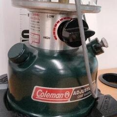 0822-056 Coleman　ガソリンランタン　キャリーケース付きの画像