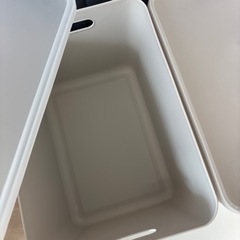 収納ボックスなどの画像
