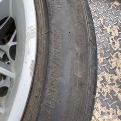 マルチ穴　アルミホイル　2本セット　タイヤつき　225/45R17の画像