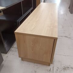 リユースのサカイ栃木店★ジモティ割あり★  TV台 ベージュ W108×D30×H32.5 クリーニング済み TC10316の画像