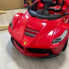フェラーリ バッテリーカー電動乗用ラジコンカー動作品 コントローラ無しの画像