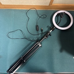 リングライト スタンドライト スマホ 撮影用 三脚の画像