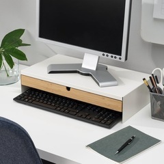 PC 収納 ELLOVEN エロヴェン IKEAの画像