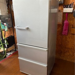H2008 AQUA アクア　 冷蔵庫　2018年　272L 3ドアの画像