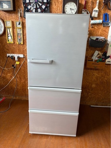 H2009  AQUA アクア　2018年　275L 3ドア冷蔵庫