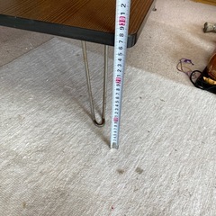 折りたたみができる長テーブルの画像