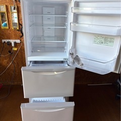H2002 HITACHI 日立　2017年　265L  3ドア　3ドア冷蔵庫の画像