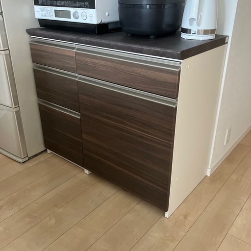 キッチンカウンター 収納