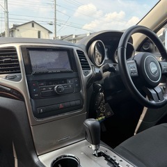 Jeep グランドチェロキー 4WD 車検ありヒッチメンバー 値段交渉可の画像