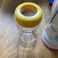 ベビー用品（沐浴バス・ミルトン容器・哺乳瓶・離乳食作りグッズ・ケアグッズ）の画像