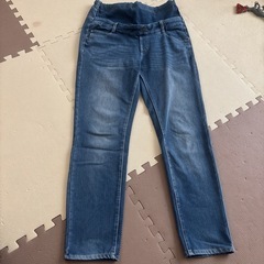 マタニティパンツ　ジーンズ　Lの画像