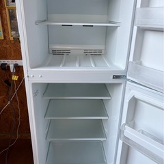 H2106　美品 YAMADASELECT ヤマダセレクト　2023年　236L  2ドア　冷蔵庫　の画像