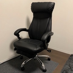 ゲーミングチェア リクライニング オットマン PUレザー ブラックの画像