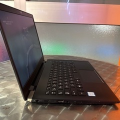 【驚きの軽さ！】約879gの超軽量 dynabook ノートPC G83/Mの画像