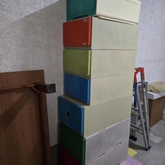 衣装ケース　7個　収納ケースの画像