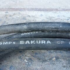 油圧ホース　約3.3メートル　2本　20.5MPa　油圧シリンダー　ホイスト トラクターの画像