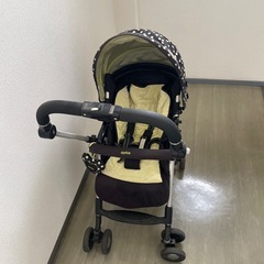 アップリカ　ベビーカーの画像