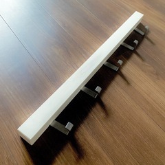 IKEA　イケア　
TJUSIG シューシグ ハンガー 　壁用, ブラック, 60 cm フック　の画像