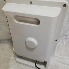 トイレ 洗面所 脱衣所に 温かい風でます ｜セラミックヒーター テクノス TS-125 W ファンヒーター 暖房器具の画像