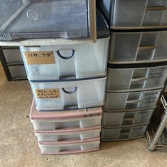プラスチック　ケース　三段ボックス　工具入れ　ボルト入れの画像