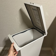 ゴミ箱　20Lの画像