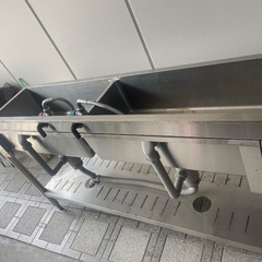 厨房用シンク二層式の画像