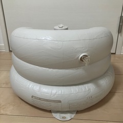 リッチェル　空気ベビーチェアの画像