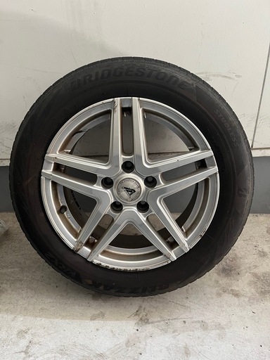 ブリヂストンスノータイヤ&アルミホイール付4本