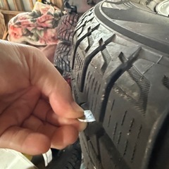 r18スタッドレスタイヤの画像
