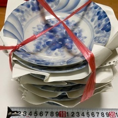 食器の画像