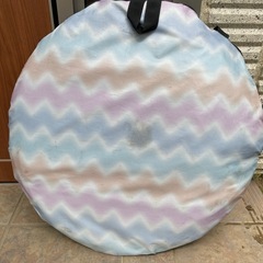 ポップアップテントの画像