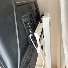 テレビ　テレビ台付き　43インチ
の画像