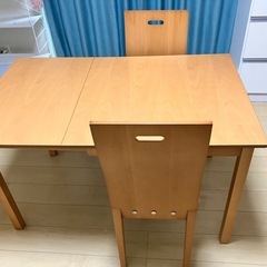 IKEAダイニングセットの画像