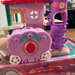 子供のおもちゃの画像