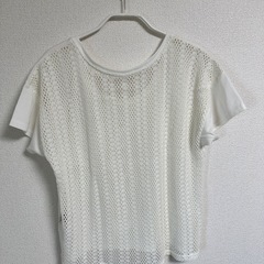 白Tシャツ　バックデザインあり♪の画像
