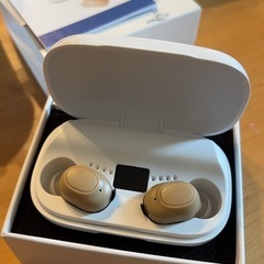 集音器 高齢者 音声を最大35倍まで増幅　4段階音量調整 簡単操作 自動電源の画像